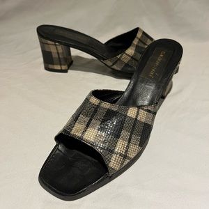 Classiques Entier Plaid Pattern Chunky Heeled Mules | Size 11